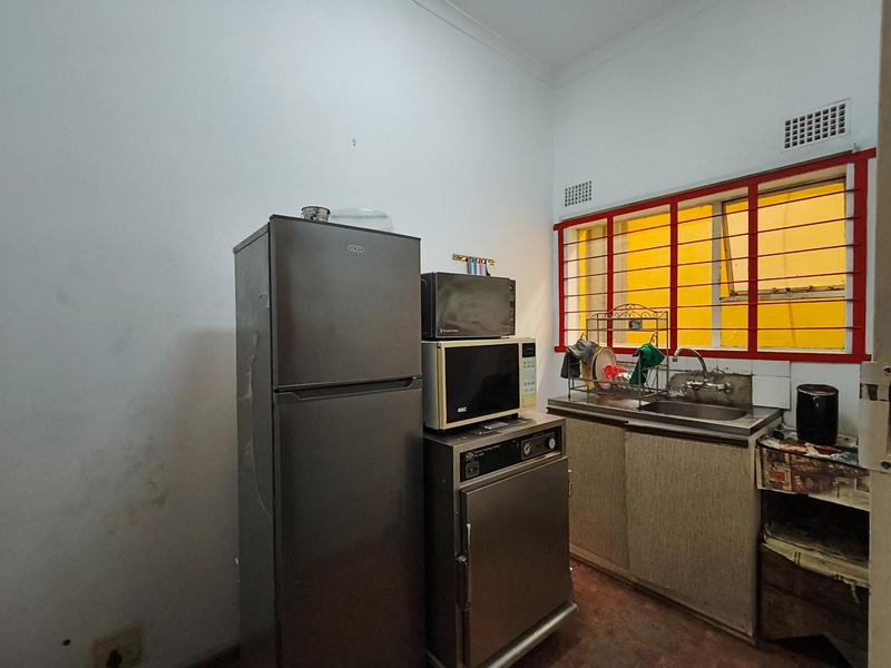 Commercial Property for Sale in Southernwood Eastern Cape